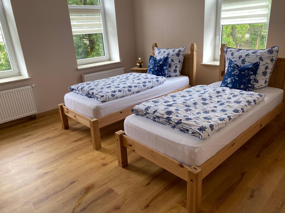 2 Raum Apartment Mit Terrasse, Hell Und Stilvoll Borna Exterior foto
